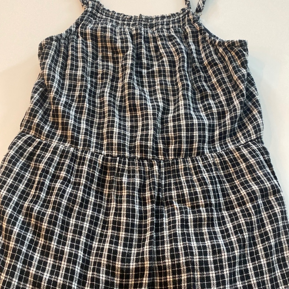 This dress is a cute loose dress and is a size 11-12.
